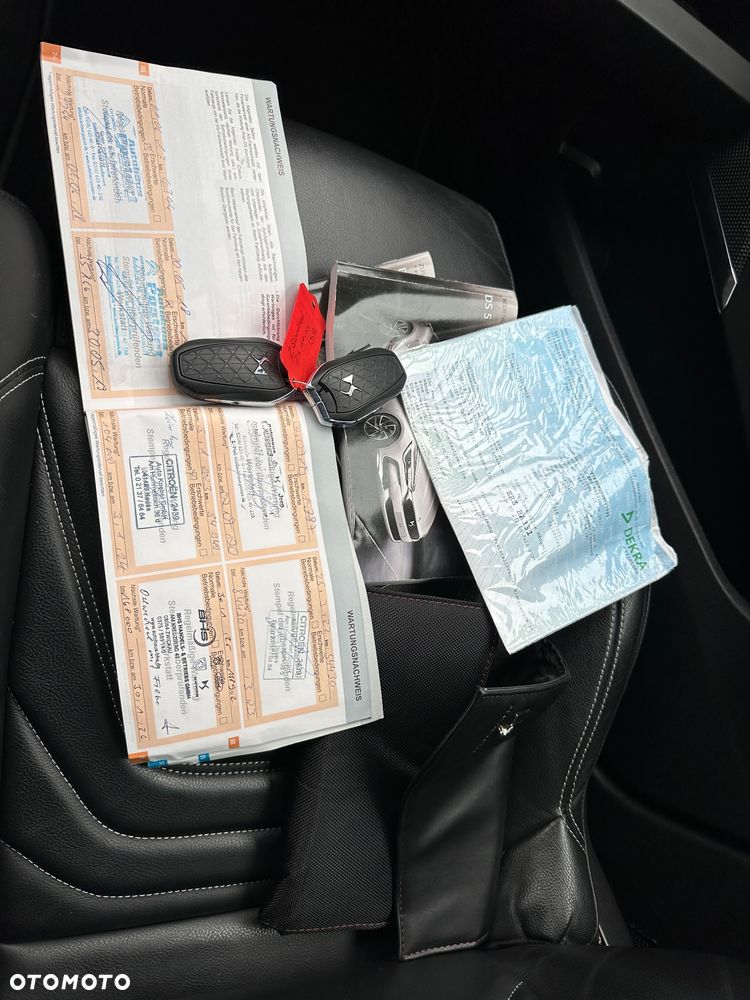 Citroën DS5 BlueHDi 180 EAT6 Business Class - 35