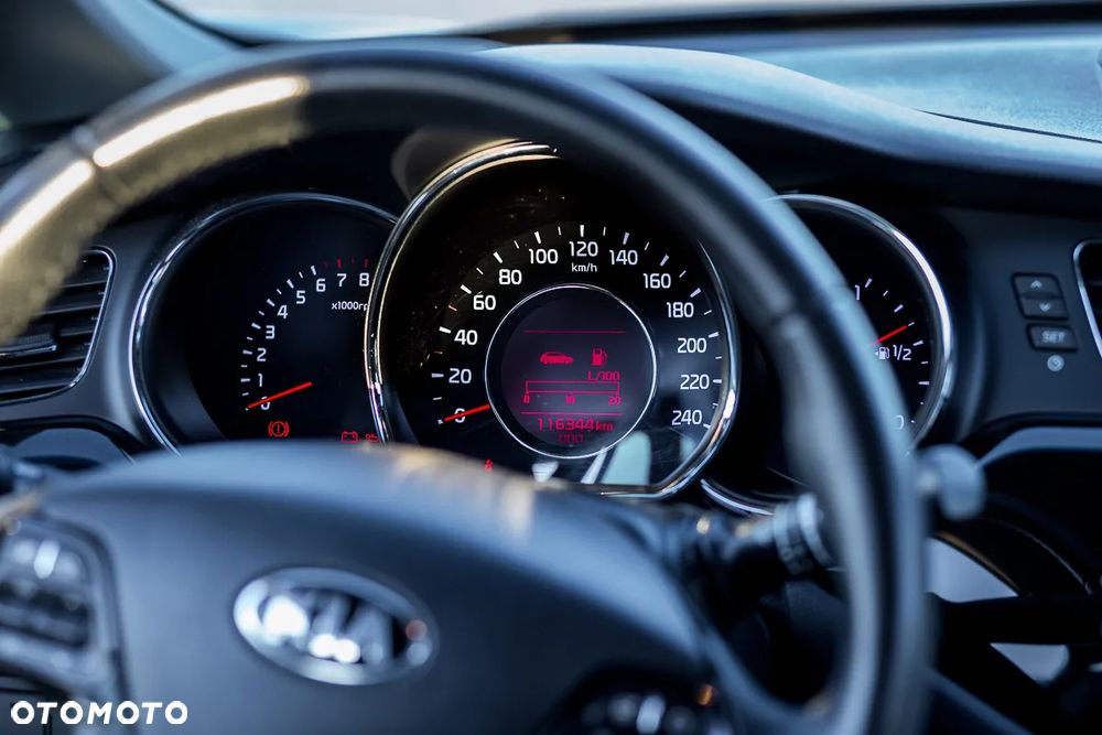 Kia Ceed Cee'd 1.6 GDI M - 11