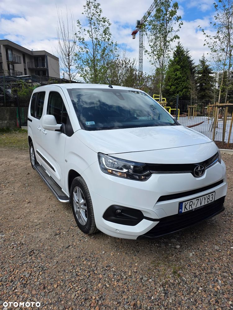 Toyota Proace City Verso 1.2 D-4T Business - 2
