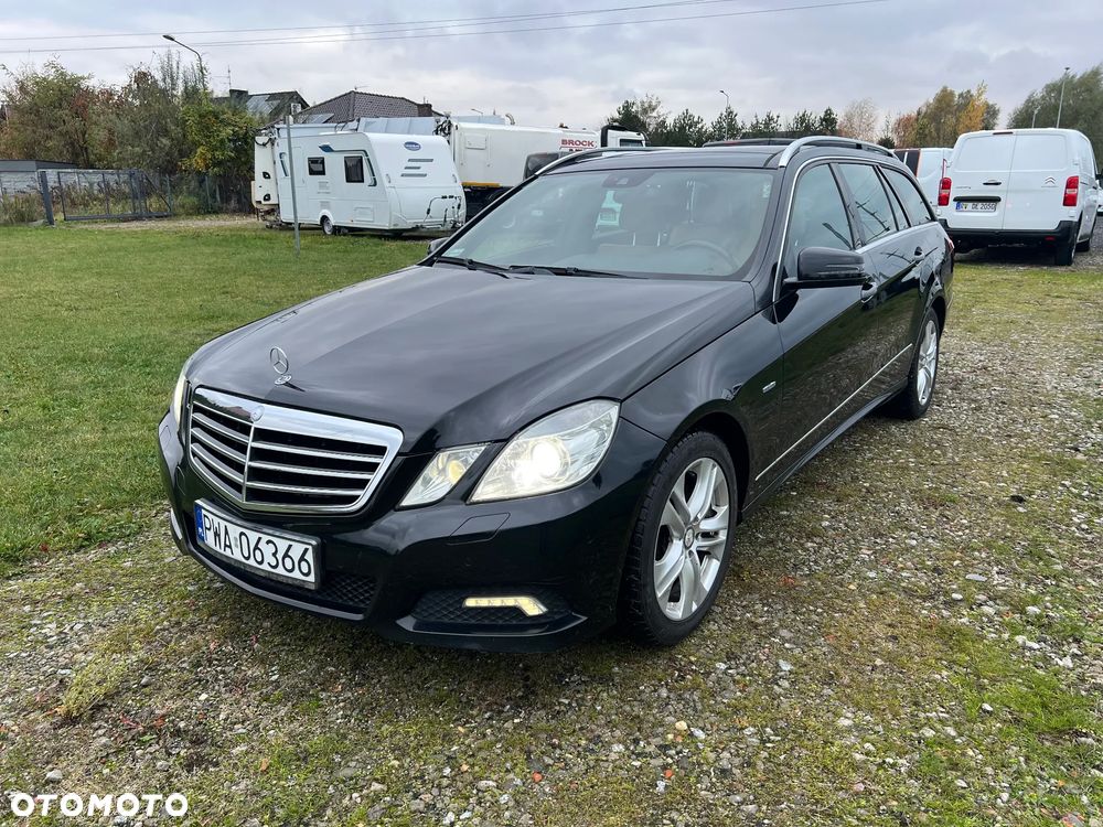 Mercedes-Benz Klasa E 220 T CDI DPF BlueEFFICIENCY Automatik Avantgarde - 1