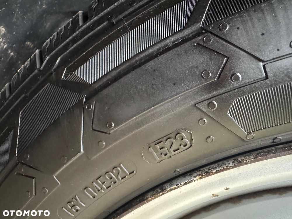 Volkswagen Transporter - 30