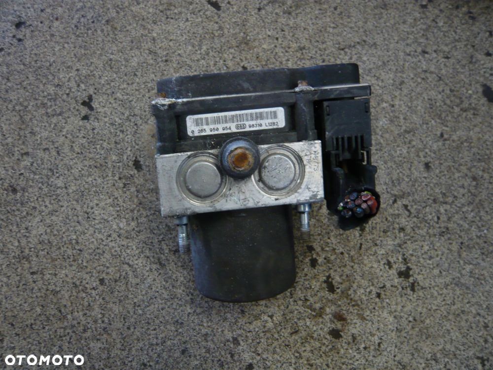 pompa hamulcowa abs 0265950954 opel meriva a - 1