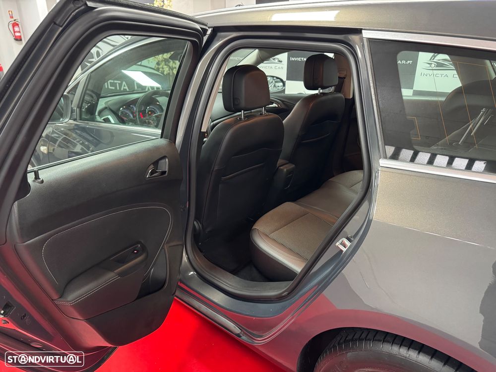 Opel Astra Sports Tourer 1.7 CDTi Cosmo S/S - 36