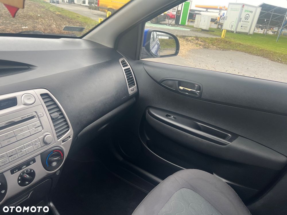 Hyundai i20 1.2 Comfort - 14