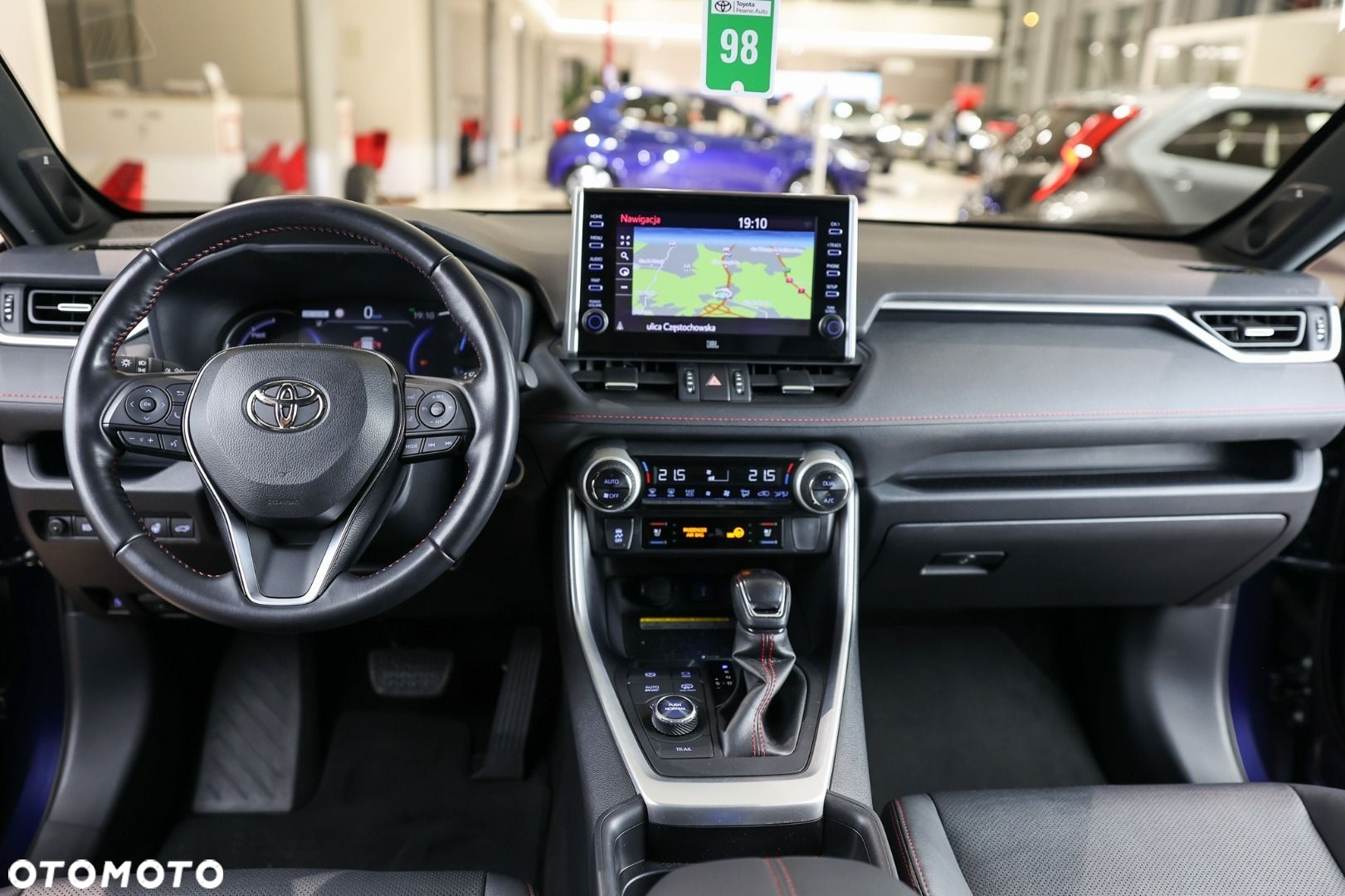 Toyota RAV4 - 6