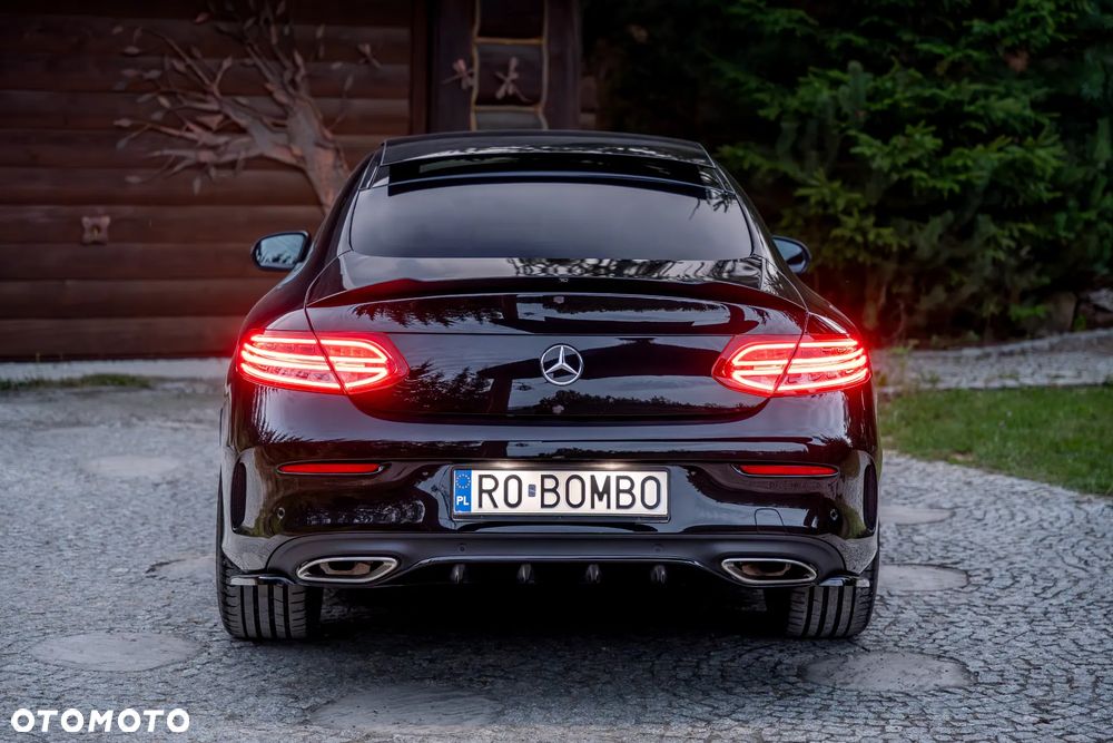 Mercedes-Benz Klasa C 200 4-Matic 9G-TRONIC - 19