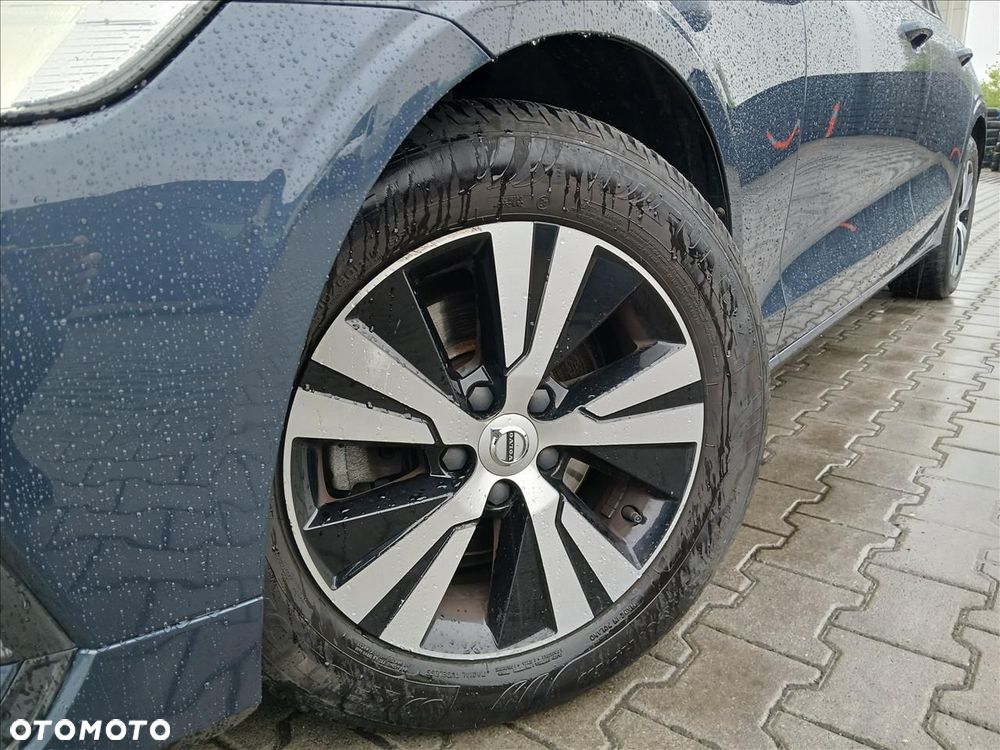 Volvo V60 D3 SCR Momentum - 20