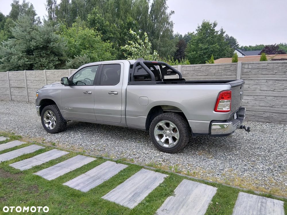 RAM 1500 5.7 Crew Cab Bighorn - 4