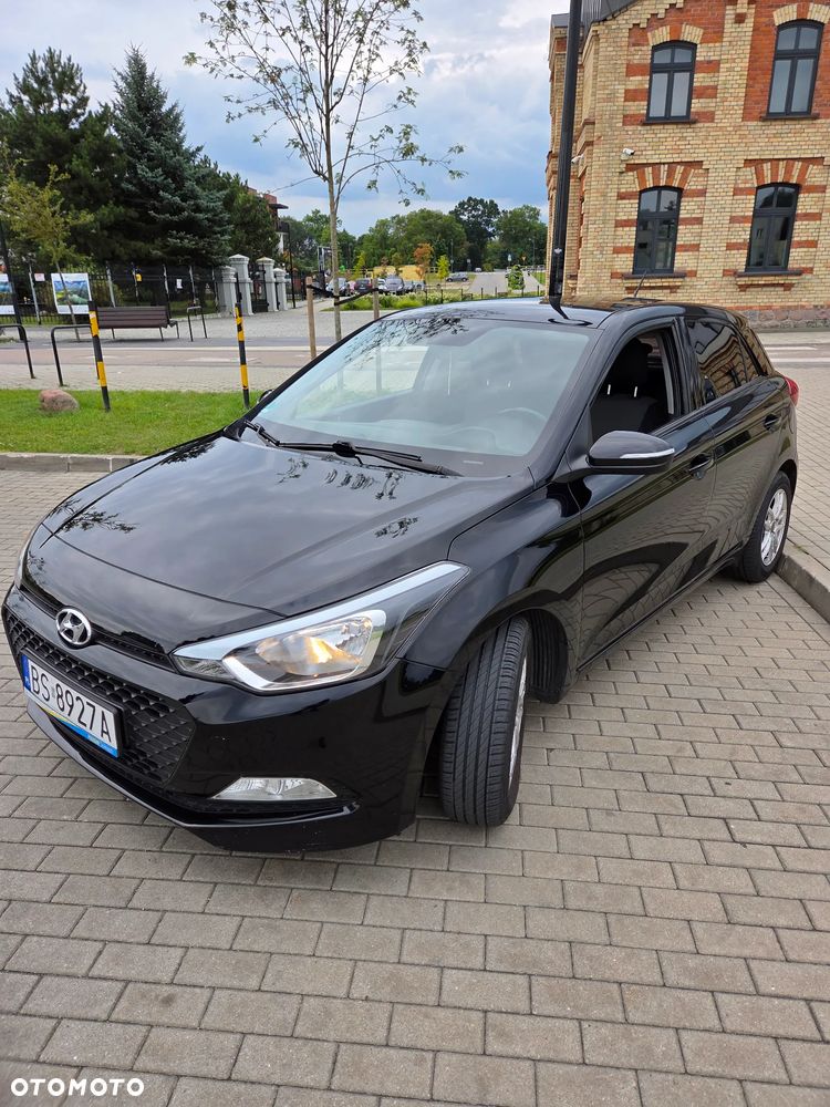 Hyundai i20 1.4 CRDI Elegant - 1