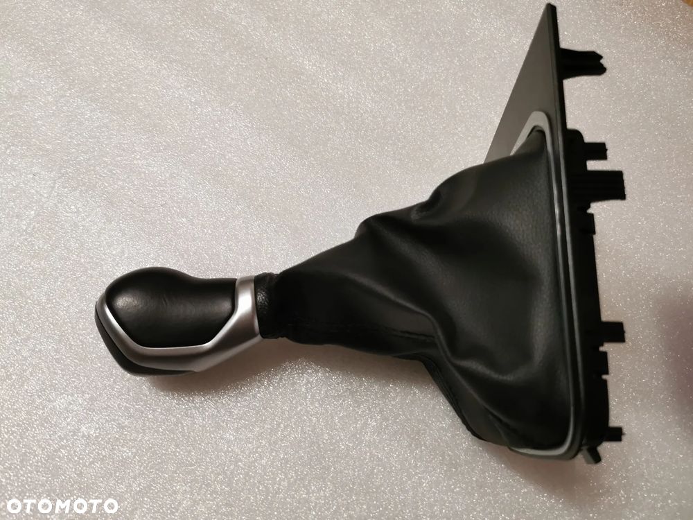 VW Caddy V 2K7 Gałka zmiany biegów mieszek ramka - 3