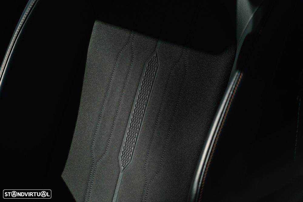 Cupra Leon 1.4 e-Hybrid (180 kW System) VZ - 18