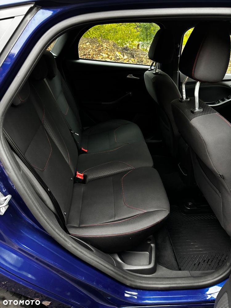 Ford Focus 1.5 EcoBoost Start-Stopp-System ST-Line - 17
