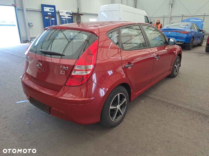 Hyundai i30 1.4 Base + EU5 - 4