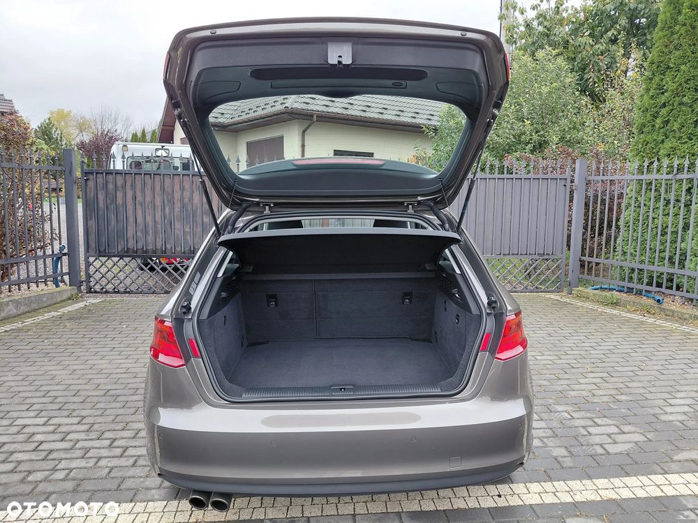 Audi A3 Sportback 1.4 TFSI S tronic Attraction - 31