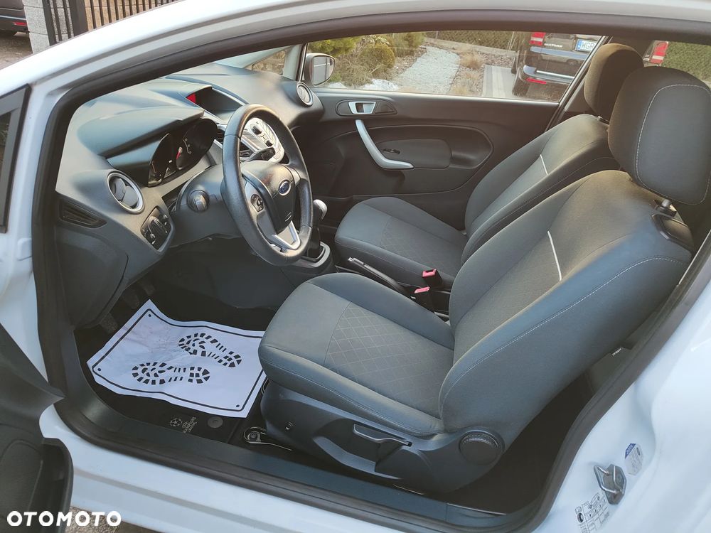 Ford Fiesta 1.25 Champions Edition - 10