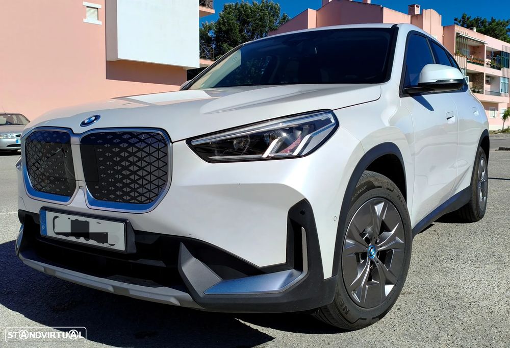 BMW iX1 eDrive20 - 43