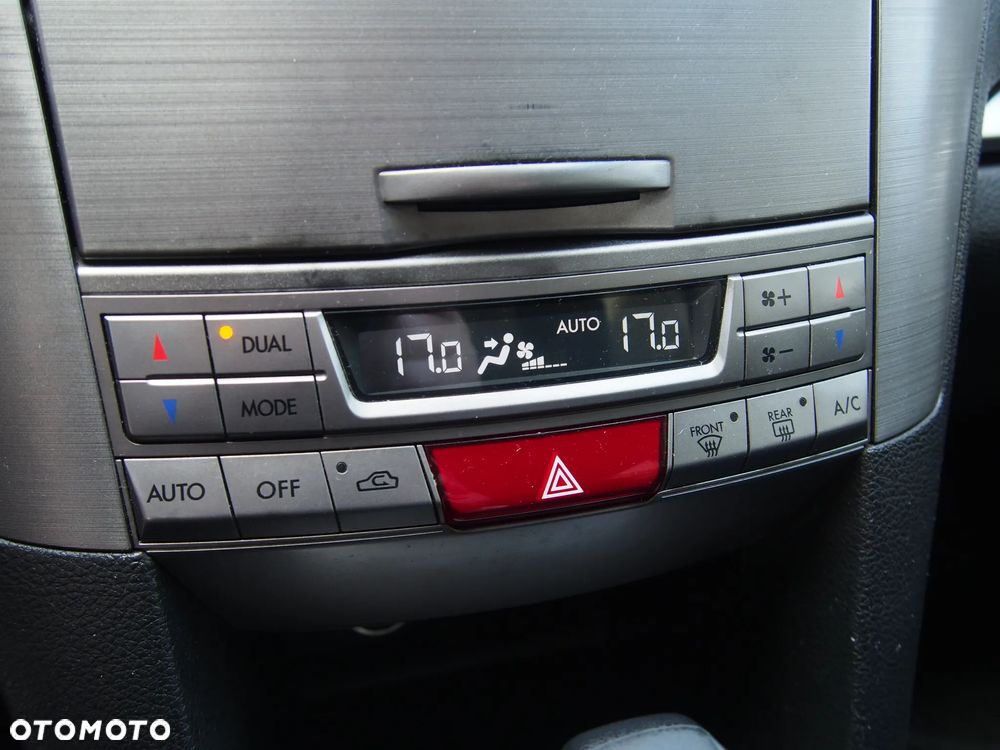 Subaru Outback 2.5i Lineartronic Active - 24