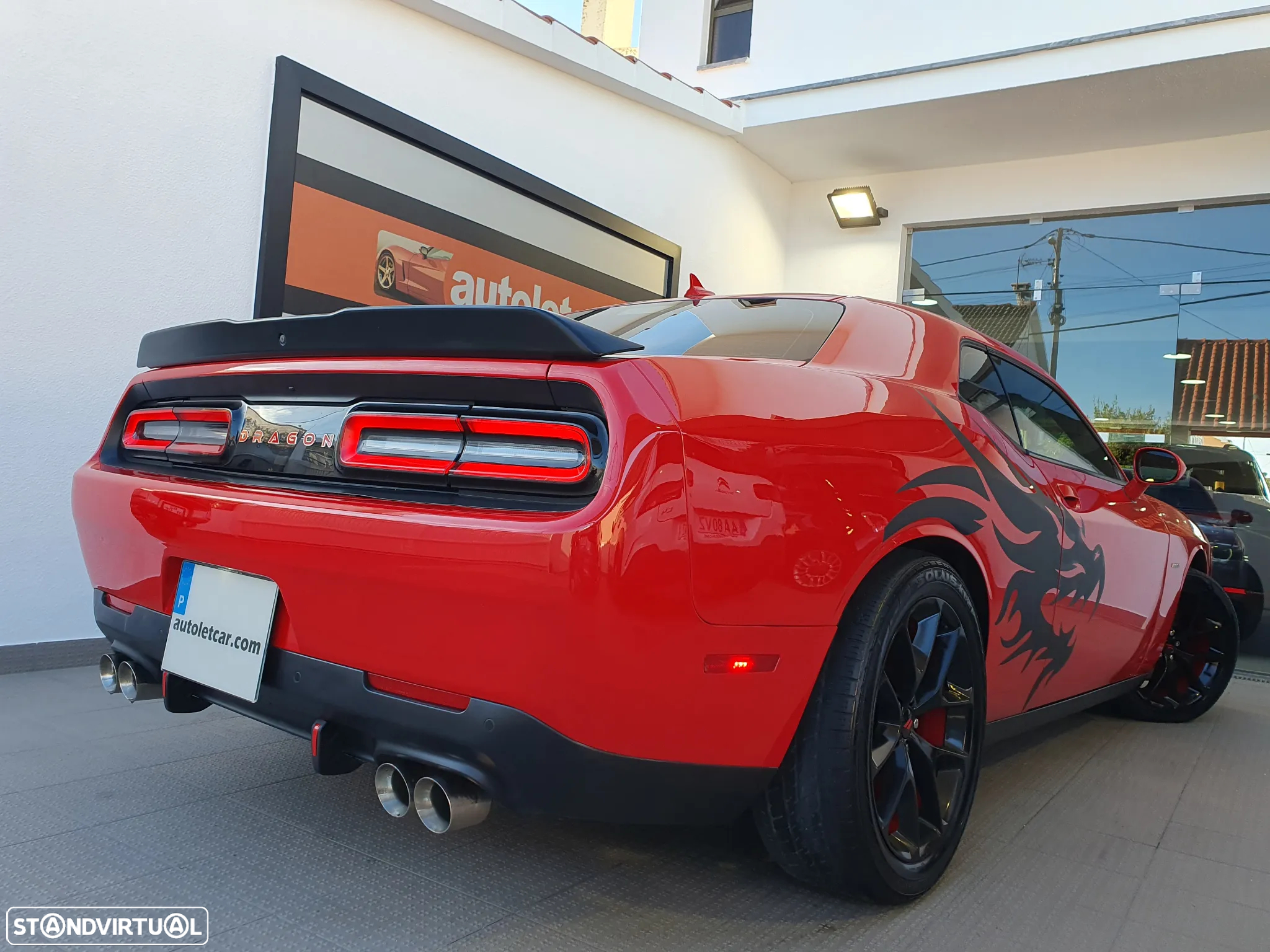 Dodge Challenger Auto R/T Plus Shaker - 24