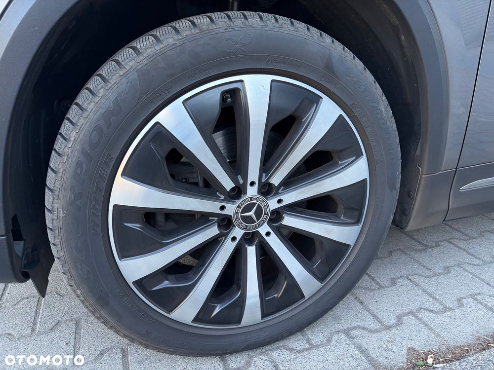 Mercedes-Benz GLA 200 Business Edition - 17