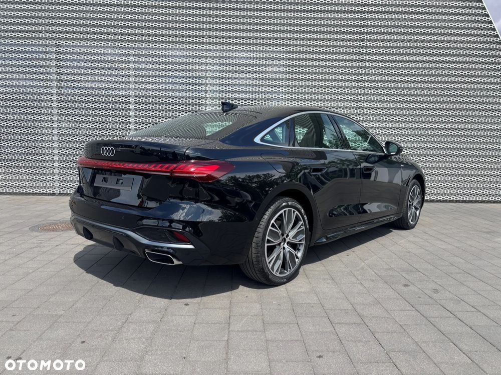 Audi A5 Limousine - 8