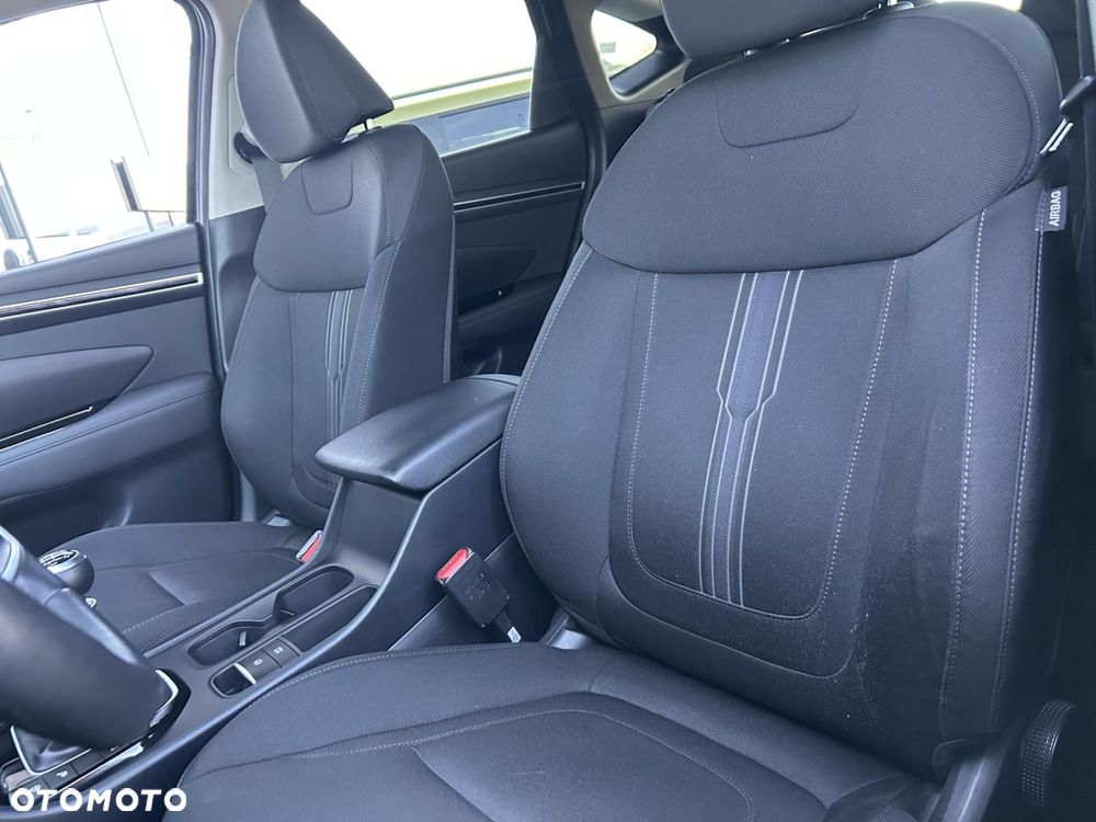 Hyundai Tucson 1.6 T-GDi Executive 2WD - 11