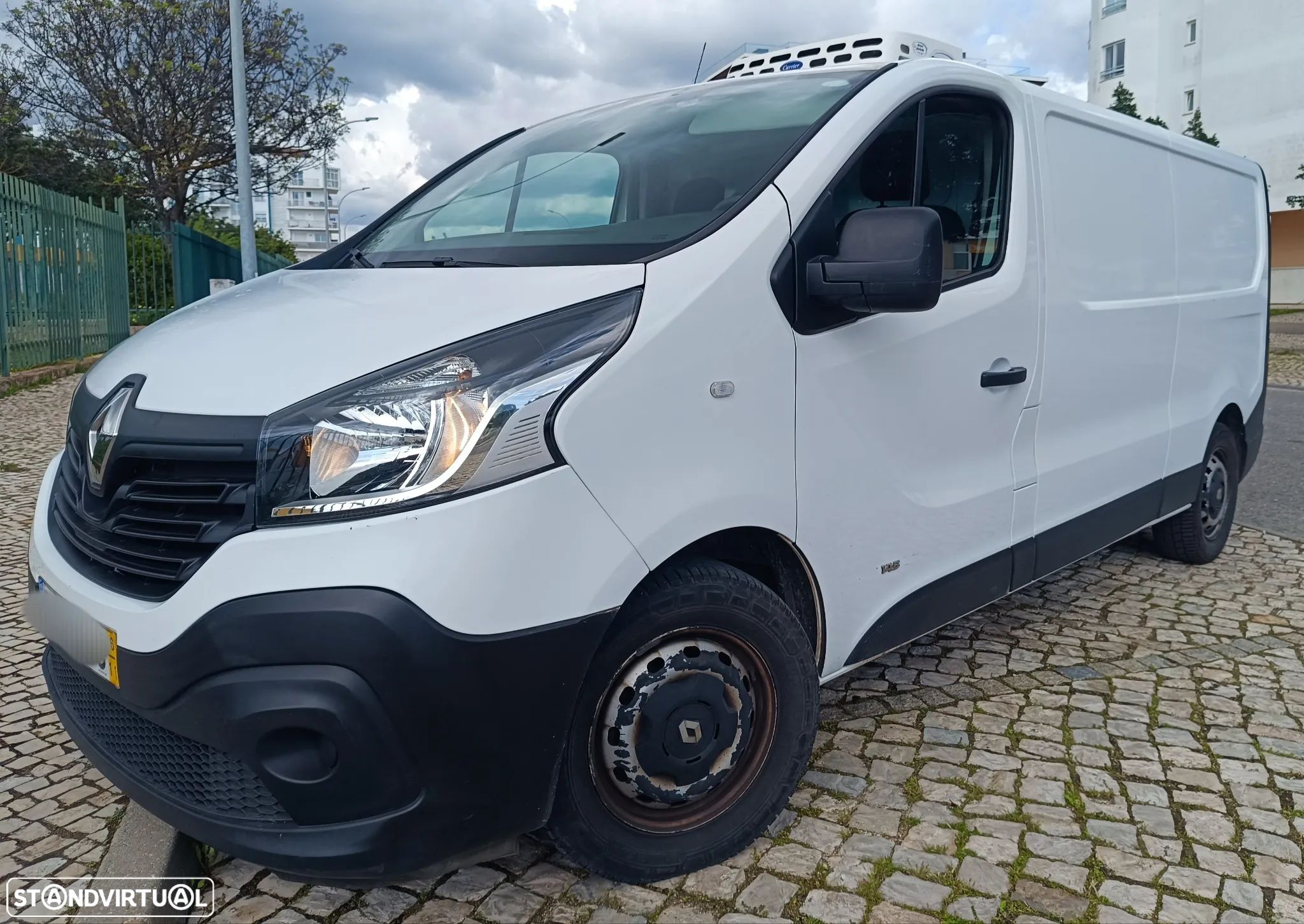 Renault Trafic - 1