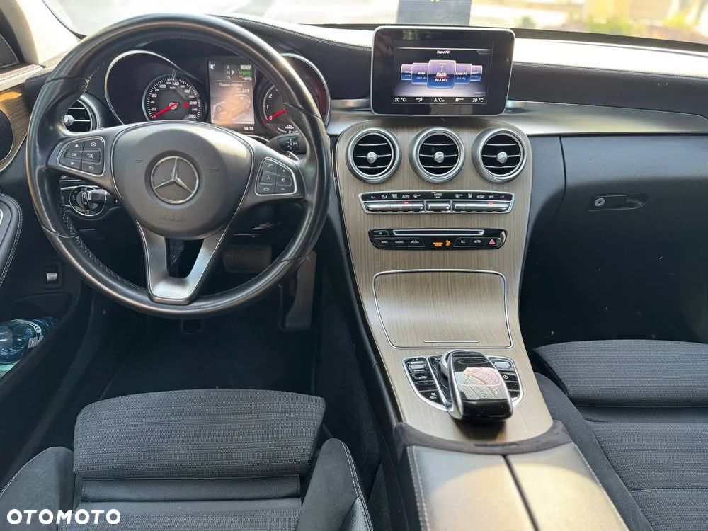 Mercedes-Benz Klasa C - 9