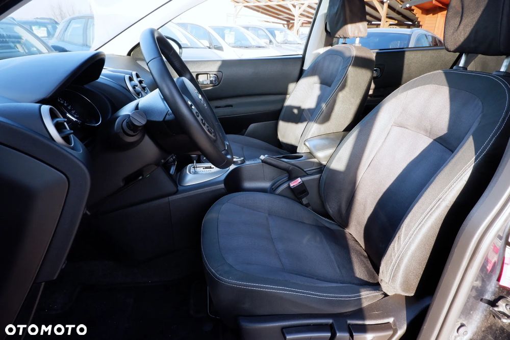 Nissan Qashqai+2 2.0 dCi 4x4 Tekna EU5 - 26