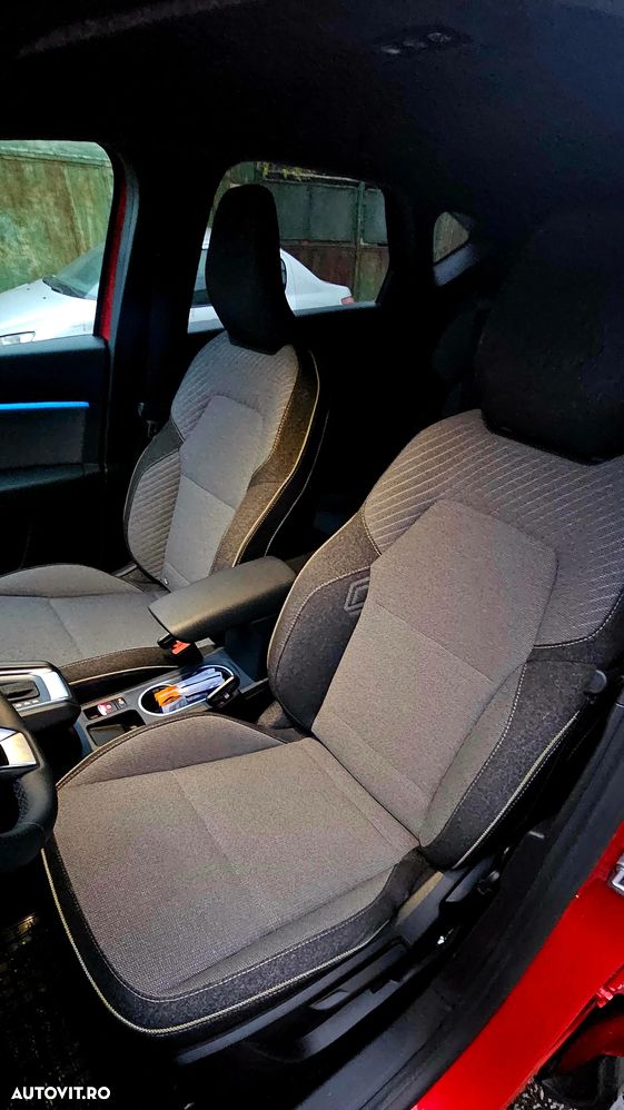 Renault Captur E-TECH Full Hybrid 145 E-Tech Engineered - 19