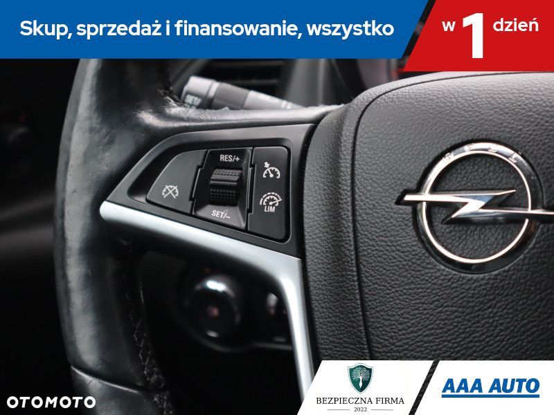 Opel Astra - 17