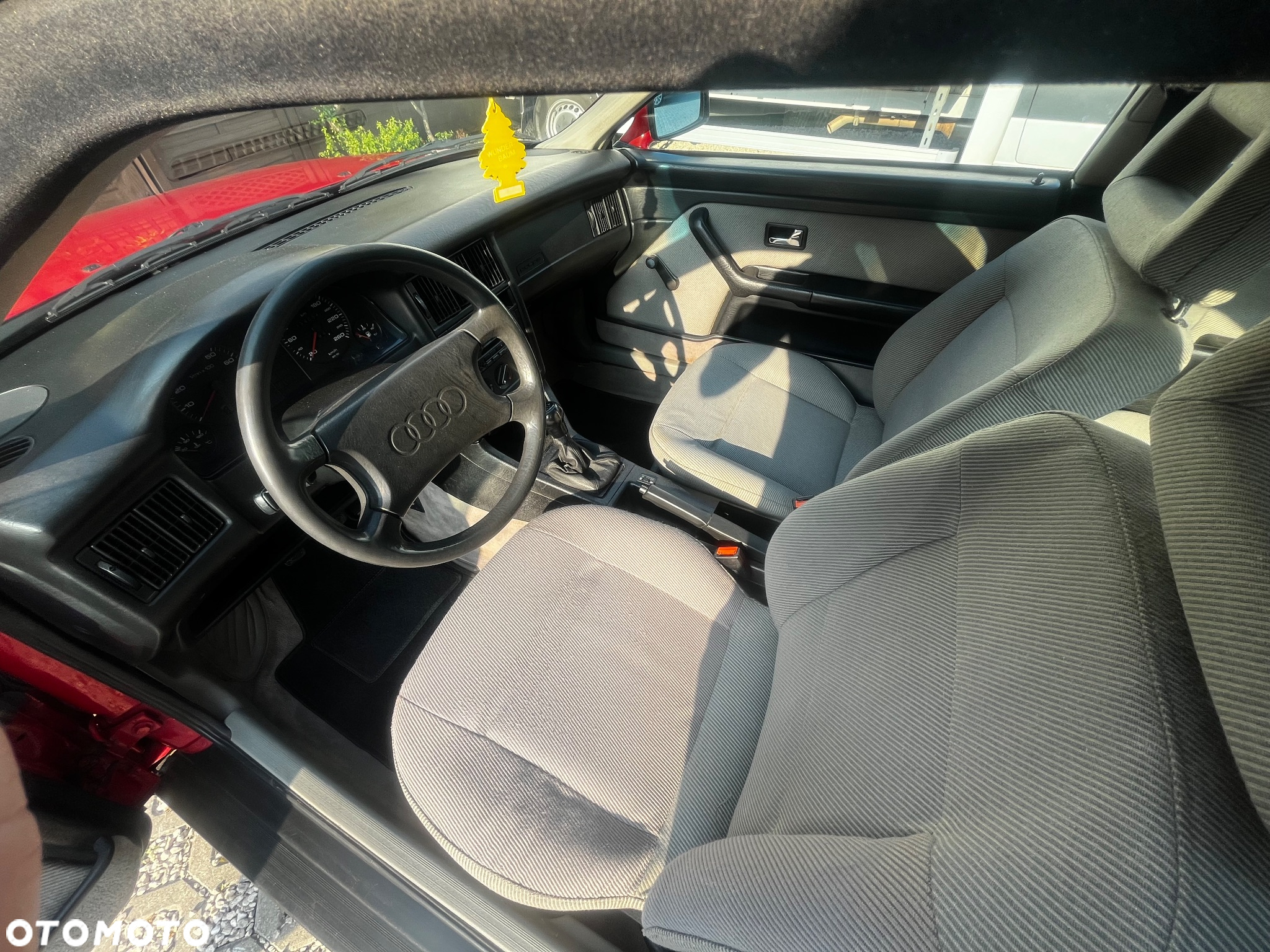 Audi Coupe - 16