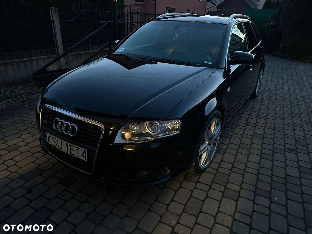 Audi A4 Avant 2.0T FSI Quattro - 1