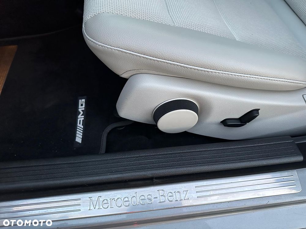 Mercedes-Benz Klasa C 180 Kompressor BlueEFFICIENCY Avantgarde - 31