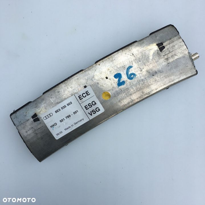 WZMACNIACZ ANTENY AUDI A4 B6 8E5035503 - 1