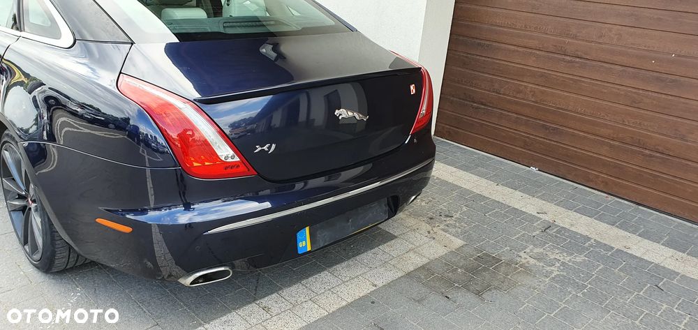 Jaguar XJ 3.0 D V6 Premium Luxury - 28