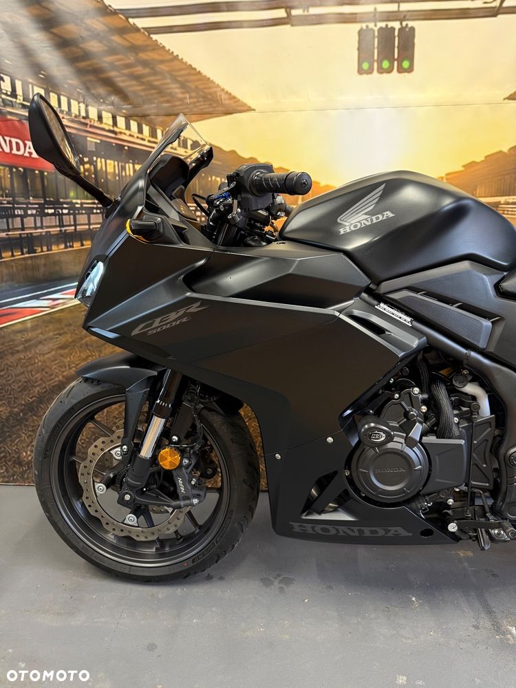 Honda CBR - 3