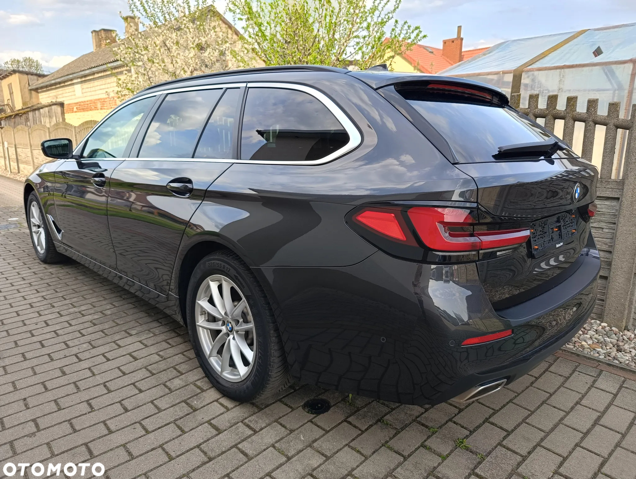 BMW Seria 5 520d Touring Sport Line - 22