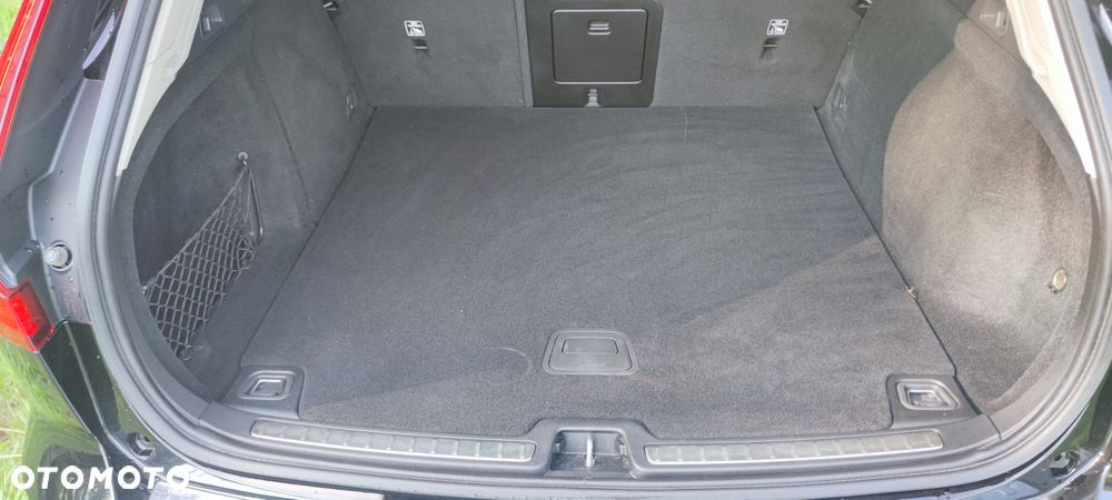 Volvo V60 T6 AWD Recharge Geartronic Inscription - 16