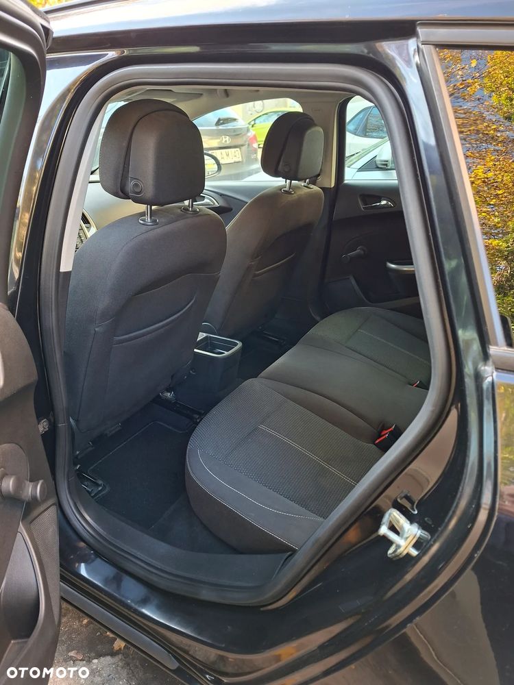 Opel Astra - 12