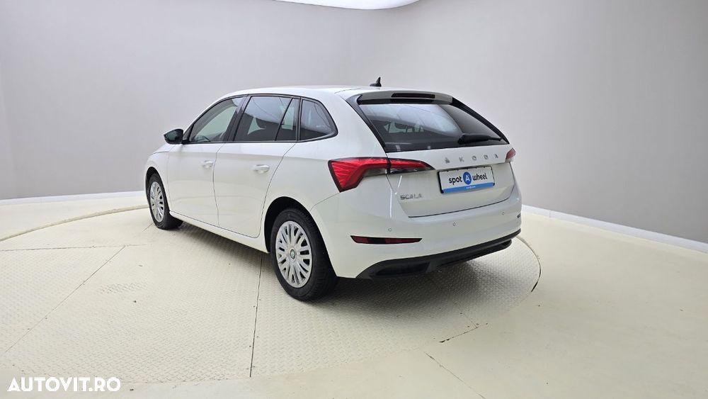 Skoda Scala - 8