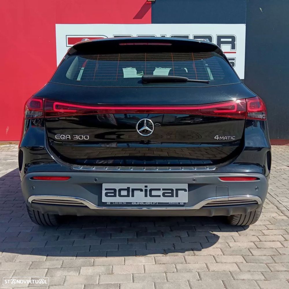 Mercedes-Benz EQA 300 4Matic AMG Line - 5