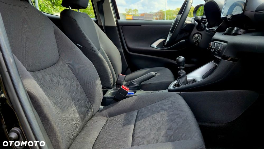 Toyota Yaris 1.5 Comfort - 21
