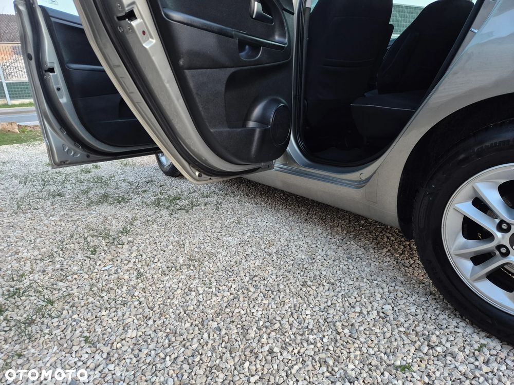 Kia Venga 1.6 CVVT Platinum Edition - 10