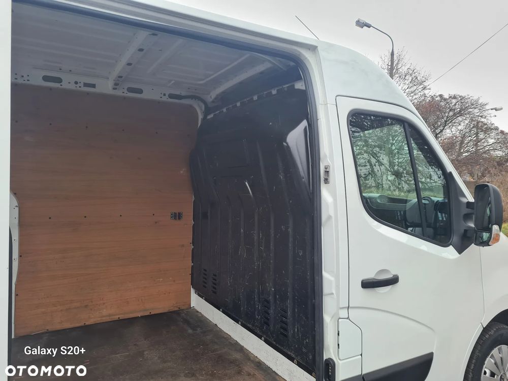 Renault MASTER 2.3/145 L2H2 - 18