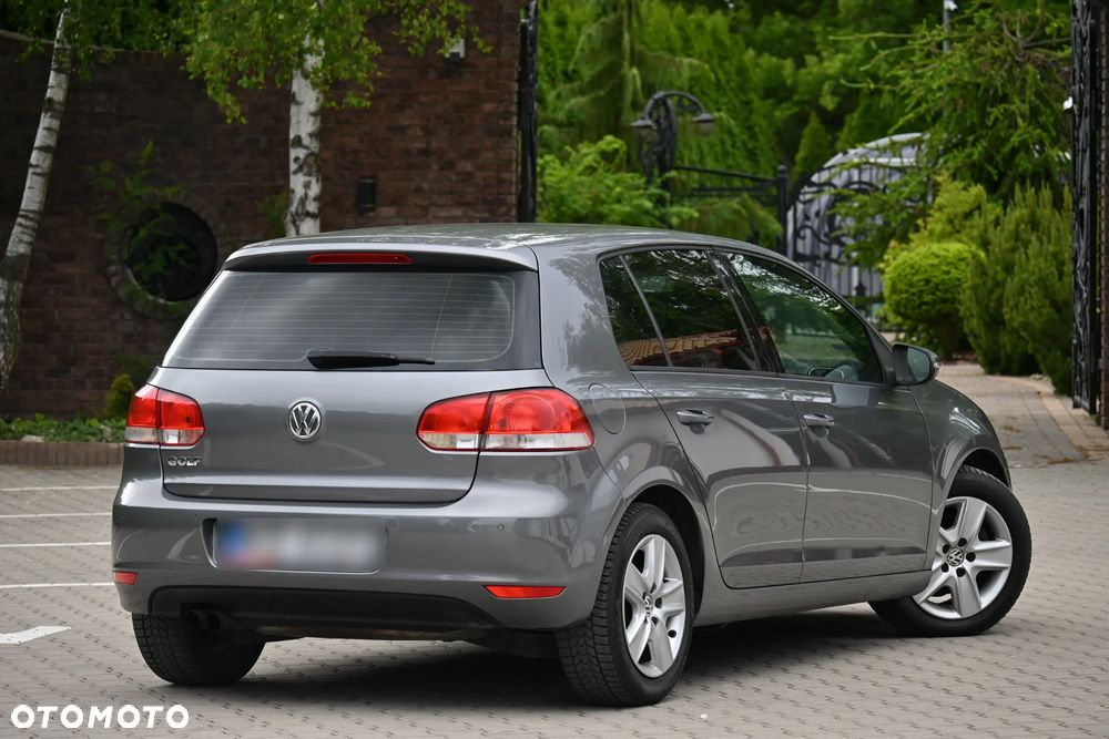 Volkswagen Golf 1.4 TSI DSG Individual - 19