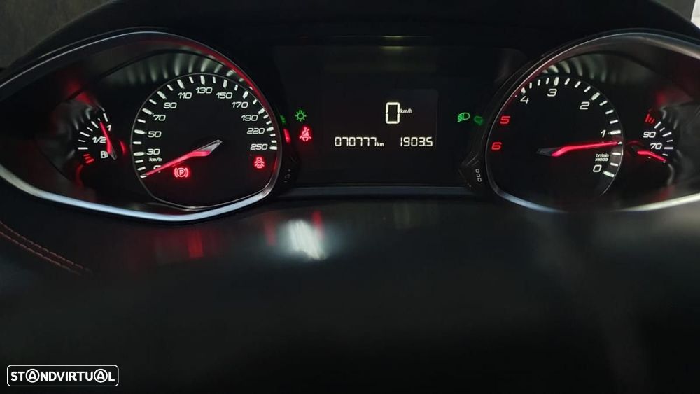 Peugeot 308 SW 1.5 BlueHDi Allure Pack - 21