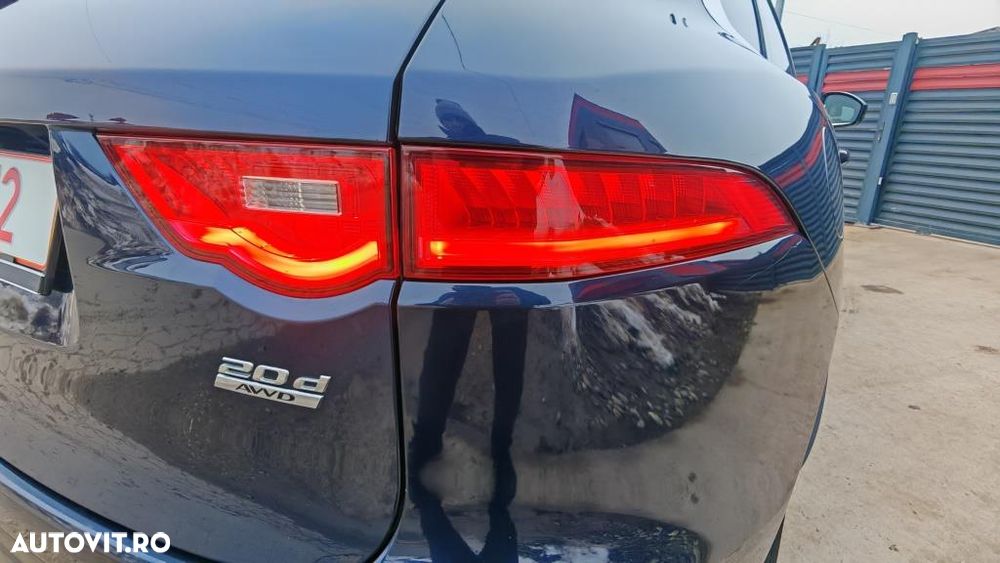 Jaguar F-Pace - 26
