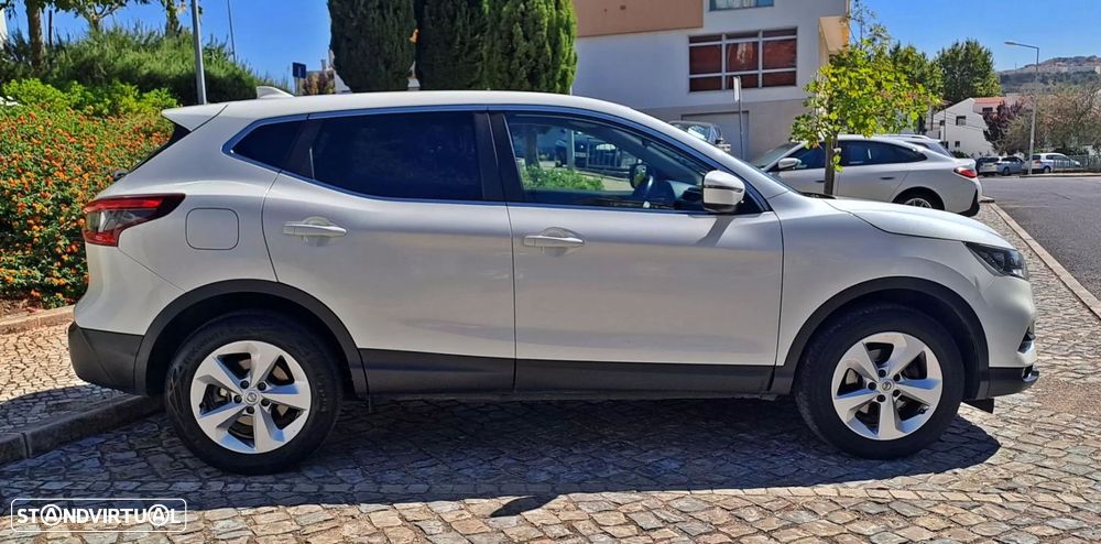 Nissan Qashqai 1.5 dCi Tekna - 8