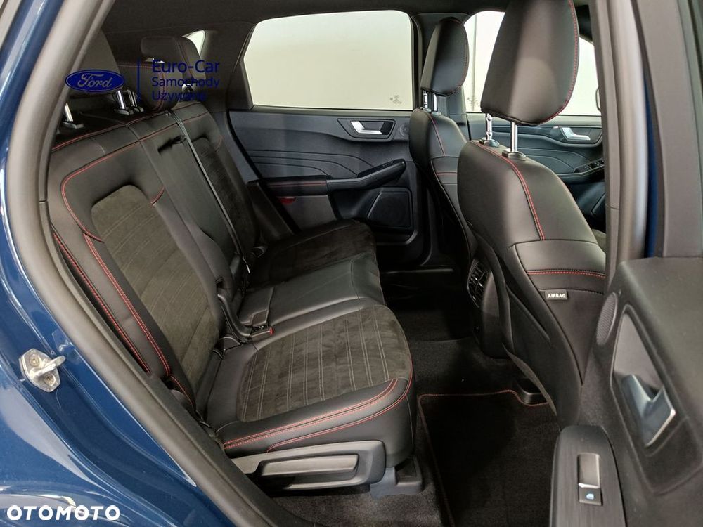 Ford Kuga 2.5P PHEV FWD ST-Line X - 32