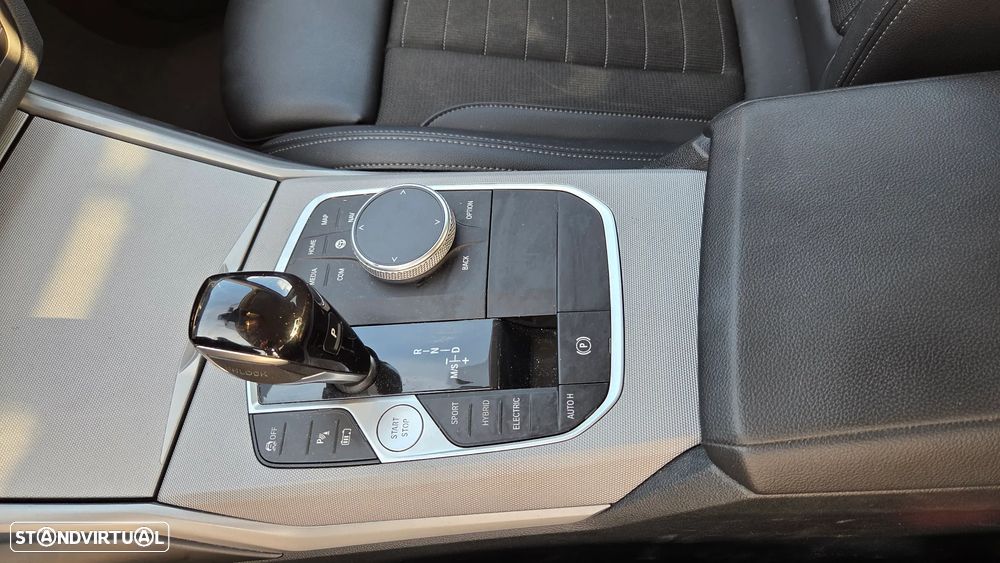 BMW 320 e Corporate Edition Auto - 15